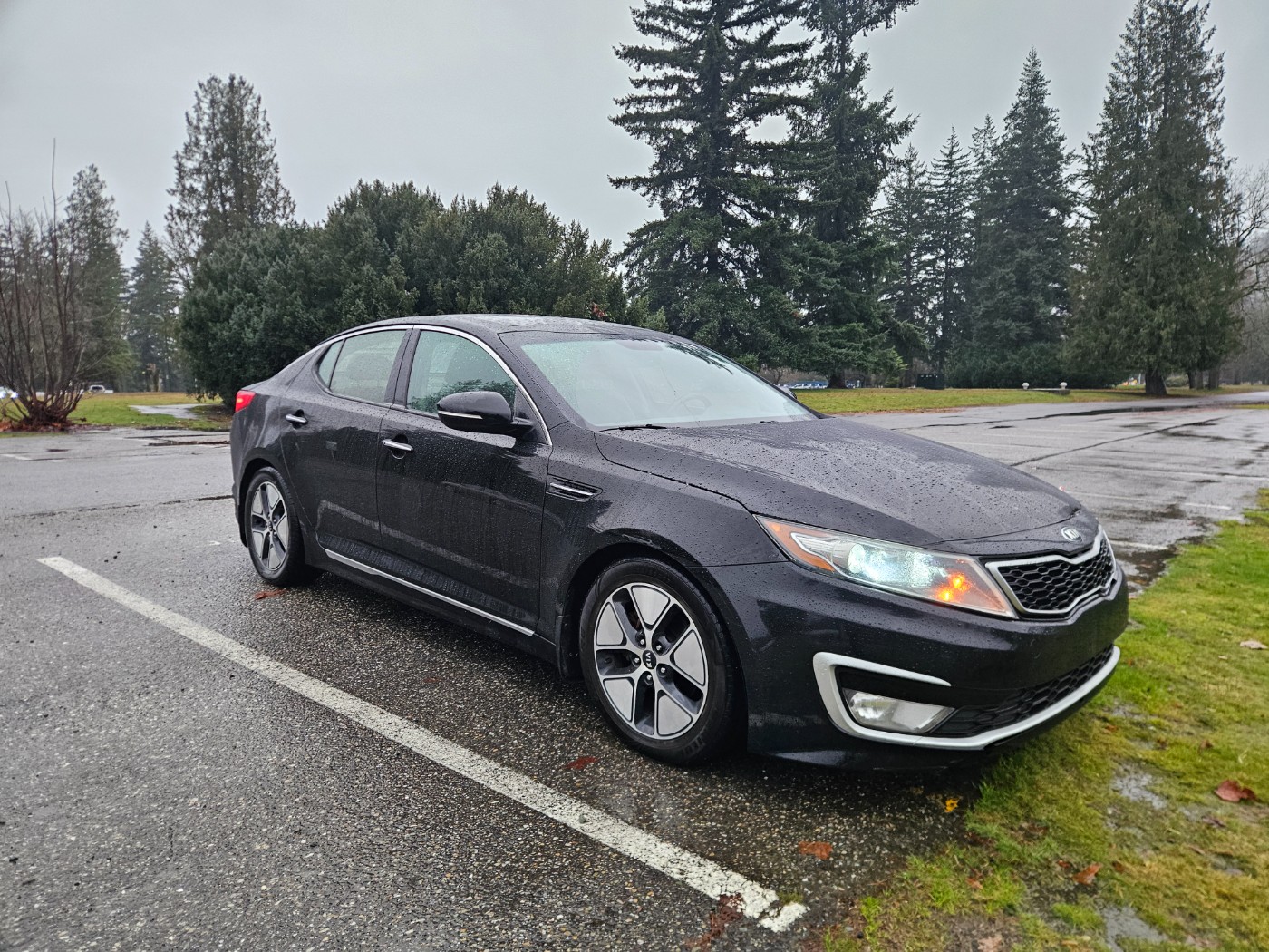 2013 KIA Optima Hybrid LX