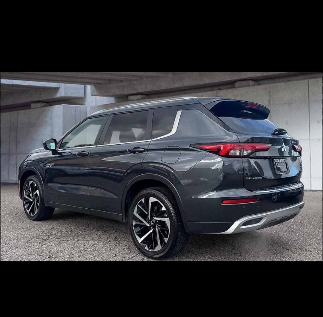 2025 Mitsubishi Outlander PHEV SEL 2025 Mitsubishi Outlander PHEV SEL