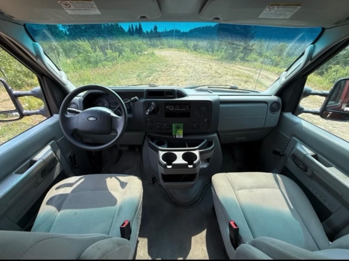 2009 Ford E-350 Super Duty 2009 Ford E-350 Super Duty