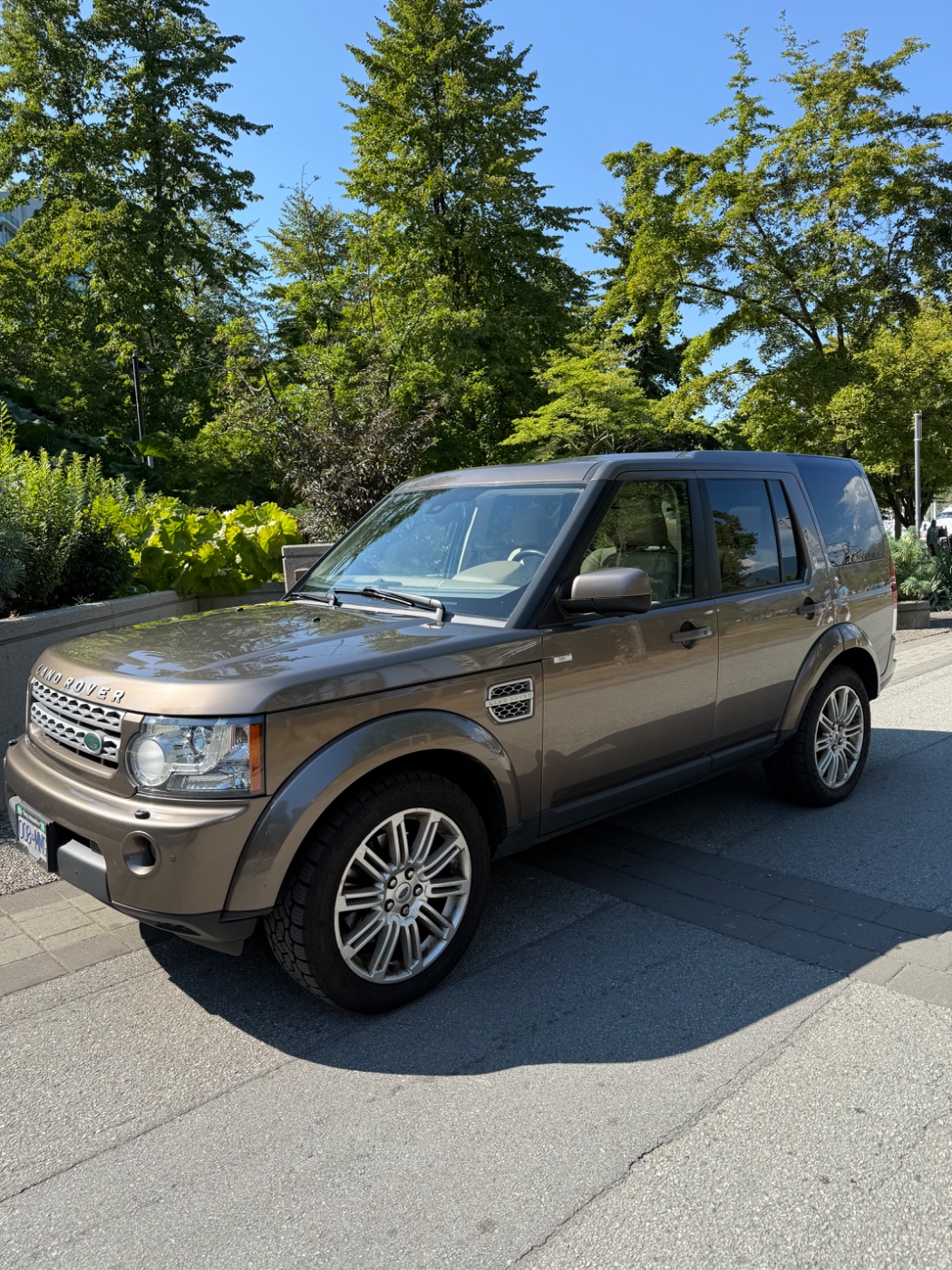 2011 Land Rover LR4 HSE LUX